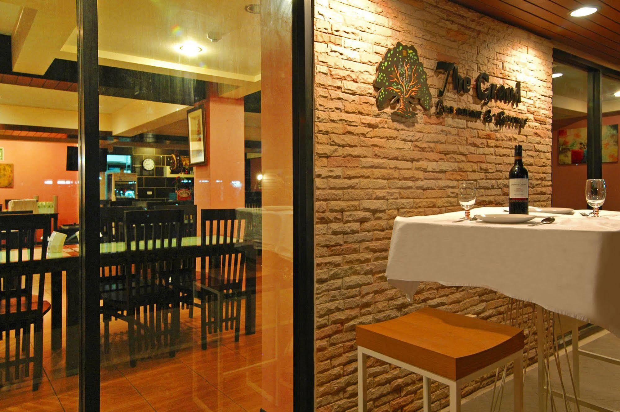 格兰德玛丽娜度假酒店 Ban Laem Chabang 外观 照片